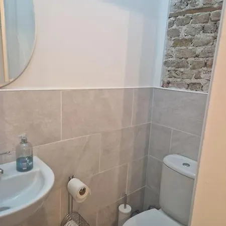 Apartment Lovely - Perfect Weekend In