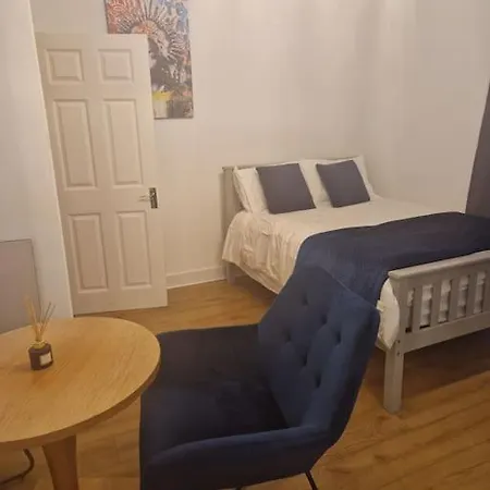 Apartment Lovely - Perfect Weekend In *