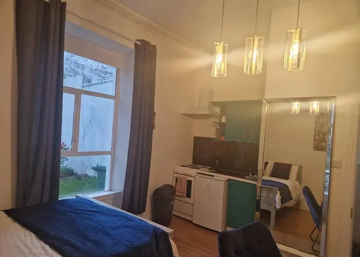 Lovely - Perfect Weekend In