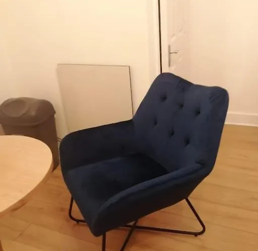 Lovely - Perfect Weekend In